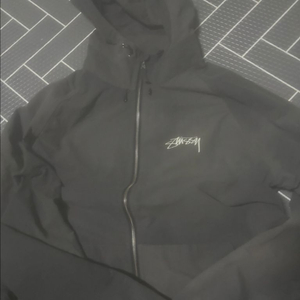 스투시비치쉘 바람막이자켓