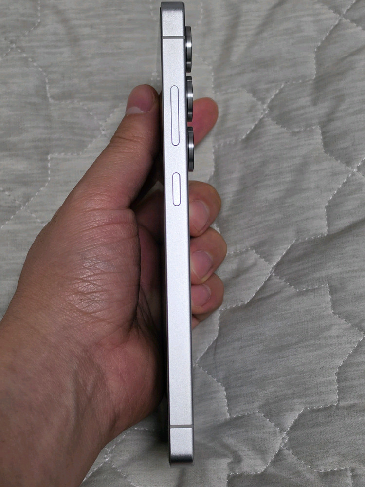 갤럭시s25울트라 512gb 실버블루 자급제 팝니다--1