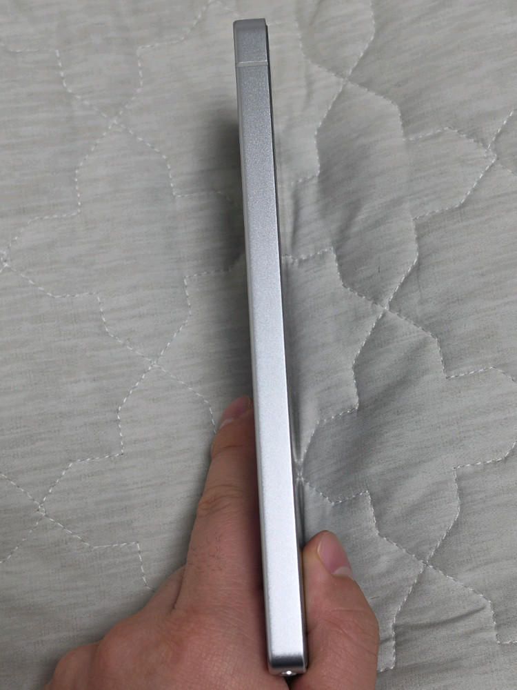 갤럭시s25울트라 512gb 실버블루 자급제 팝니다--2