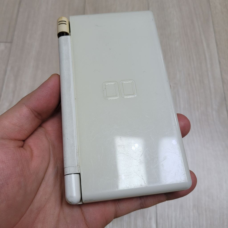 닌텐도 DS Lite 고장품--1
