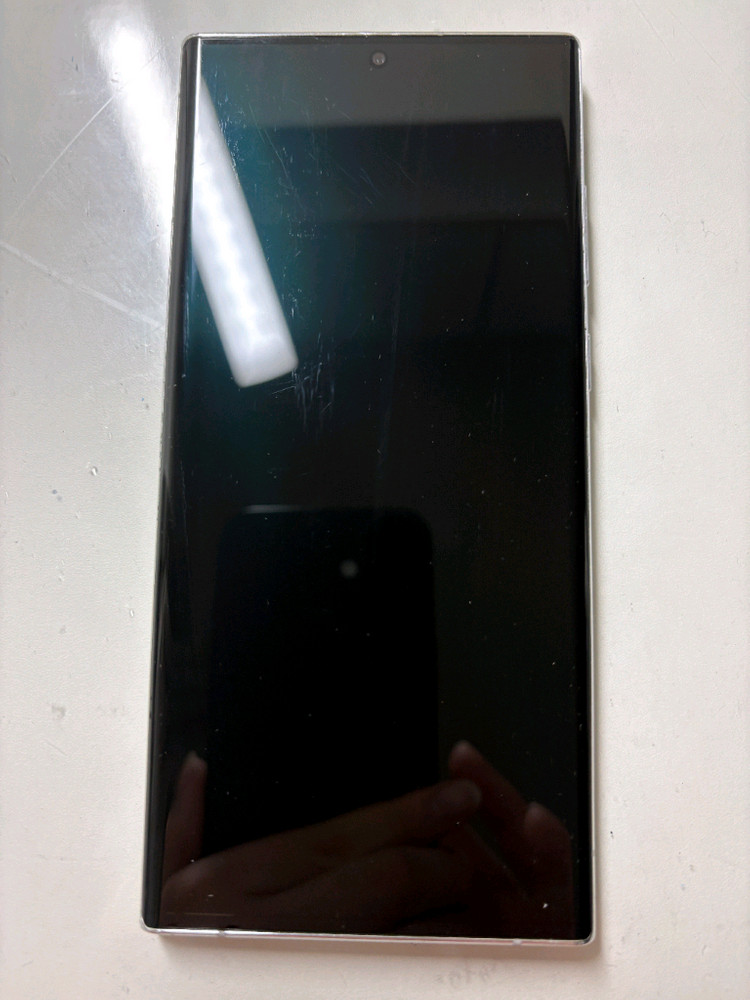 갤럭시S22울트라 256GB 팔아요--1