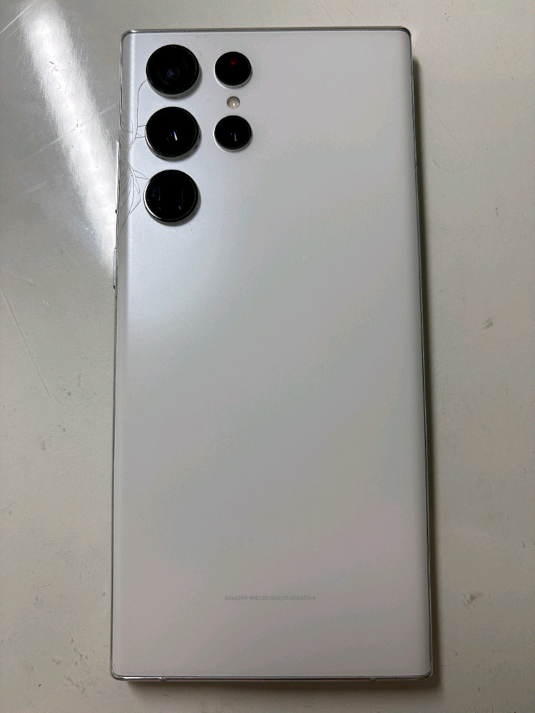 갤럭시S22울트라 256GB 팔아요--5