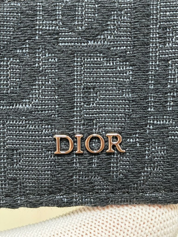 정품,미사용새상품 디올 오블리크 카드지갑 블랙--9