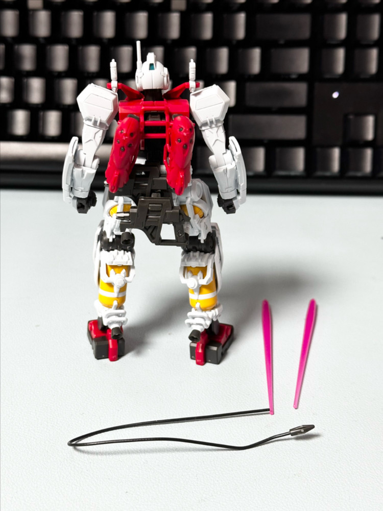 HG GQ 겔구그 가조립 - 건프라 건담프라모델--1