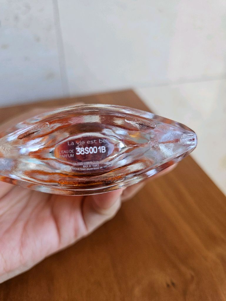 랑콤 향수 우아한 귀족향수 La Vie Est Belle 라비에벨 이미지