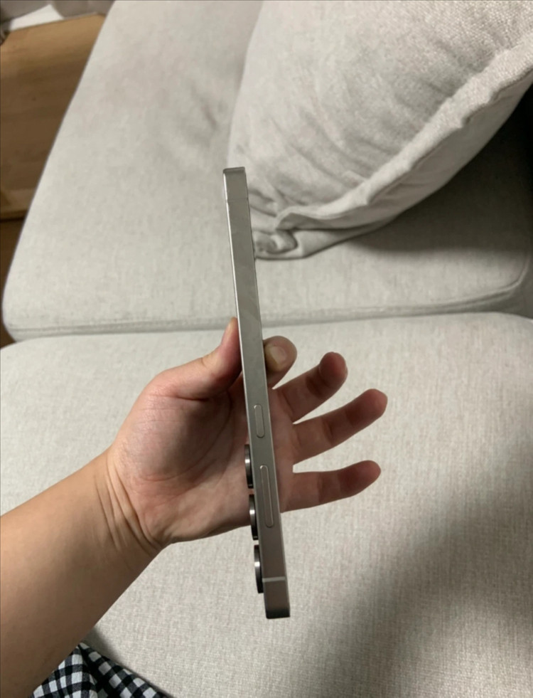 갤럭시S25울트라 티타늄블랙 자급제 512G 판매합니다--7