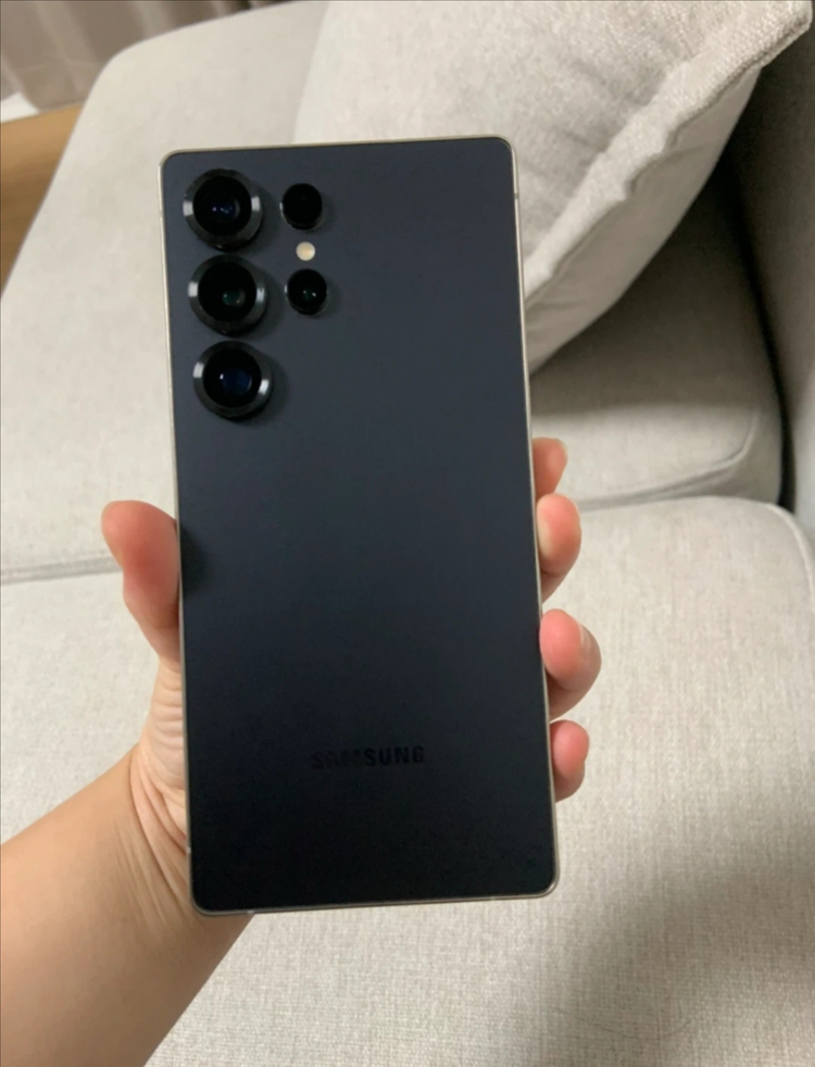 갤럭시S25울트라 티타늄블랙 자급제 512G 판매합니다--8