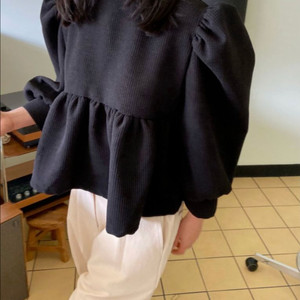 재고정리/새상품/퍼프소매 셔링 블라우스 (블랙)