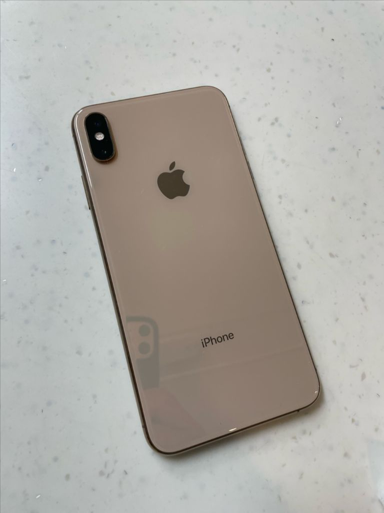 아이폰xs max 64 골드 SSS급--1