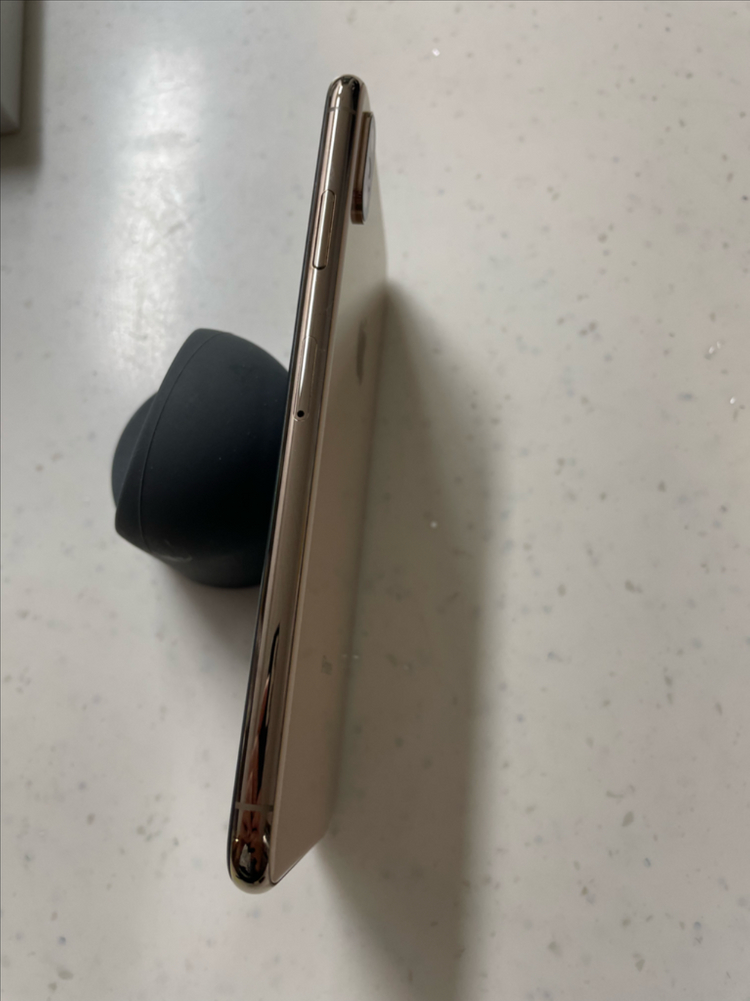 아이폰xs max 64 골드 SSS급--3