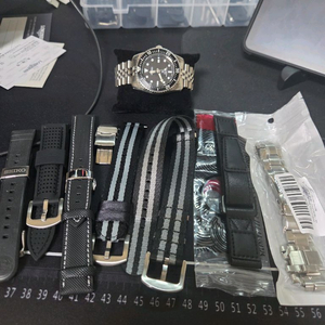 sne573팝니다 주우재시계