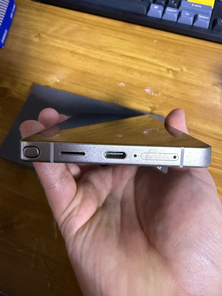 갤럭시 S25 울트라 512GB 블랙 풀박스 판매해요--3