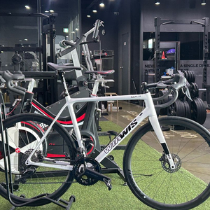 위아위스 로드 자전거 이미지