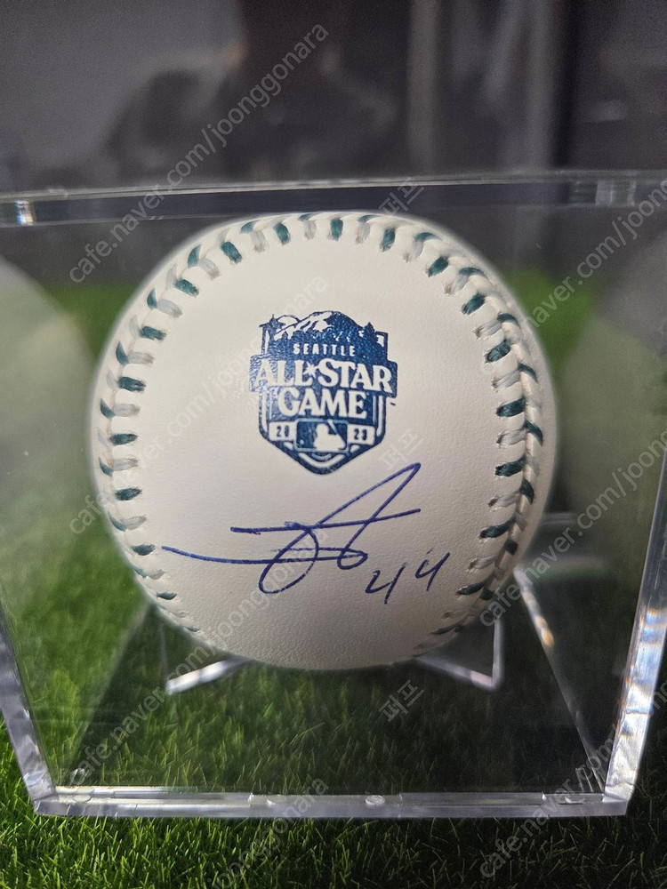 MLB 싸인볼 판매합니다. (훌리오, 바비위트, 러치맨)--2