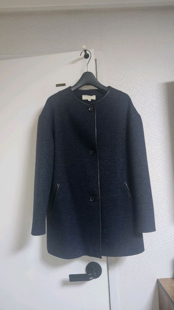 아떼 바네사브루노 간절기 모혼방 아우터 36 사이즈 이미지