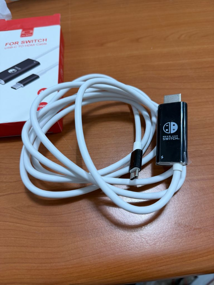 닌텐도 스위치 USB-C to HDMI 케이블 이미지