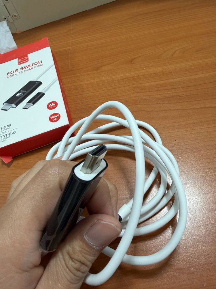 닌텐도 스위치 USB-C to HDMI 케이블 이미지
