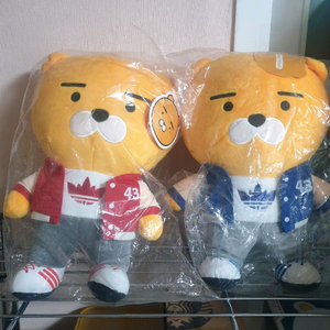 카카오프렌즈 라이언 아디다스 인형