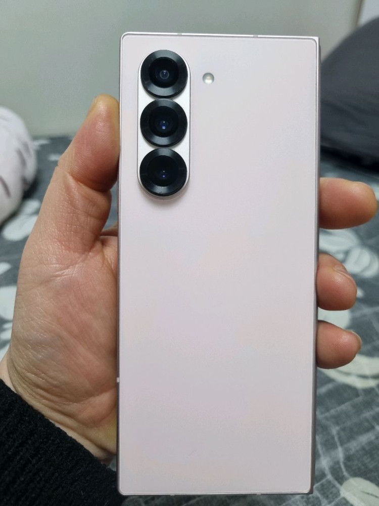 Z폴드6 연핑크 상태 최상급 이미지