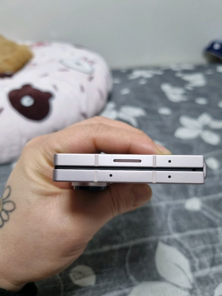 Z폴드6 연핑크 상태 최상급 이미지