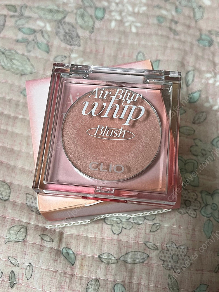 클리오 에어휩블러셔 아임파인트 이미지