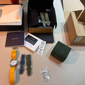 (교환) 파네라이 섭머저블44 비앙코