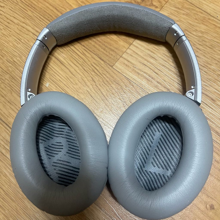 보스 qc35 실버 헤드폰 케이스 + 연결선 이미지