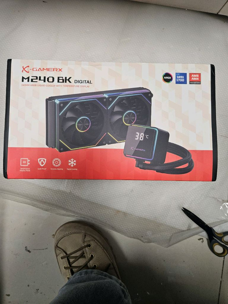 X-GAMERX M240 BK DIGITAL 수냉 쿨러 새제품 이미지