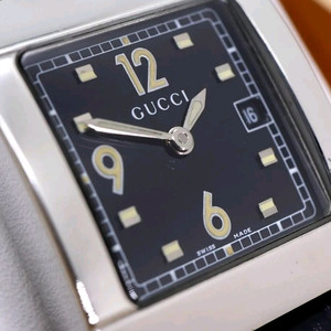 구찌 시계 여성용 . 정품100%