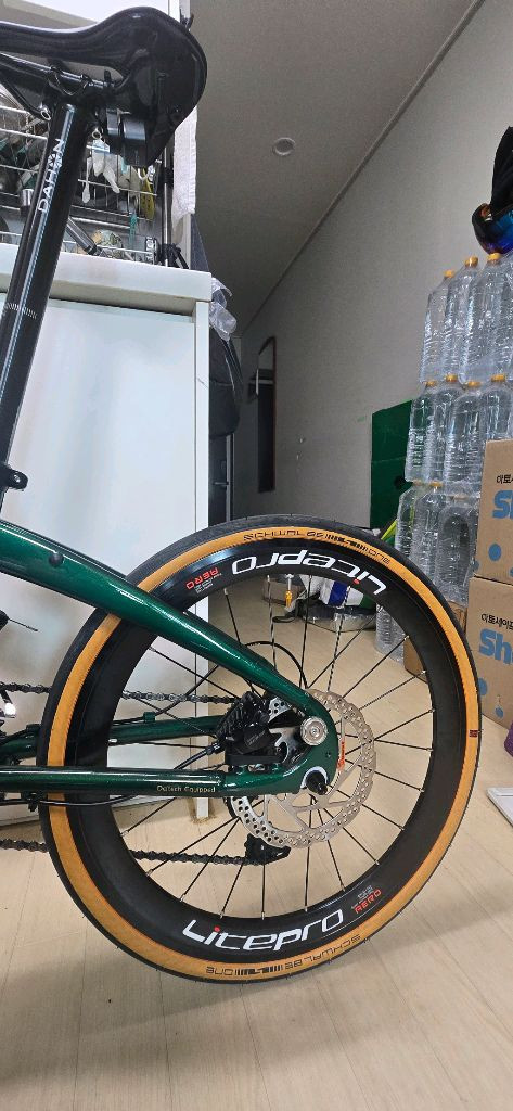 접이식 자전거 이미지