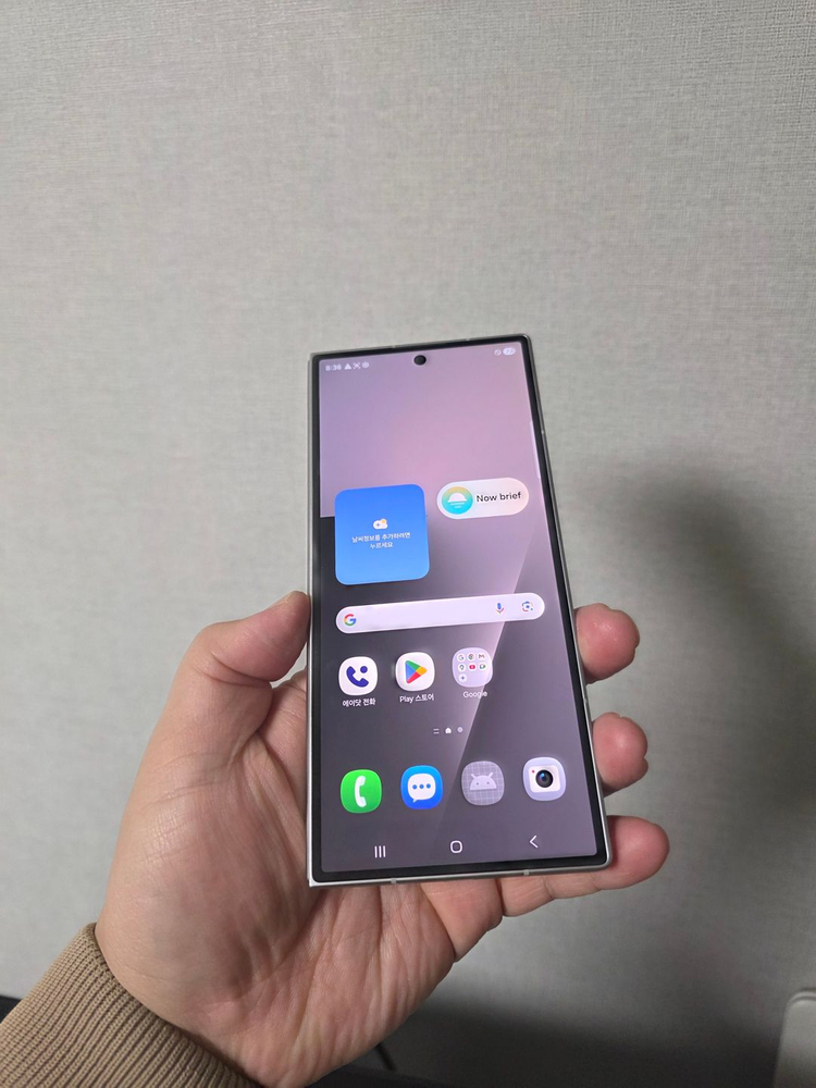 갤럭시 Z폴드7 실버쉐도우 512기가 SS급 팔아요~ 이미지