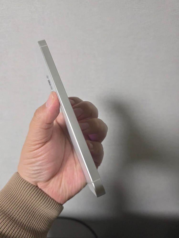 갤럭시 S24플러스 마블 그레이 256기가 SS급 팔아요~ 이미지