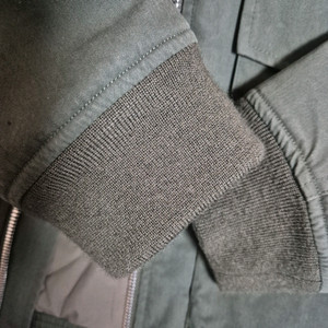 띠어리 남성 붐버 자켓