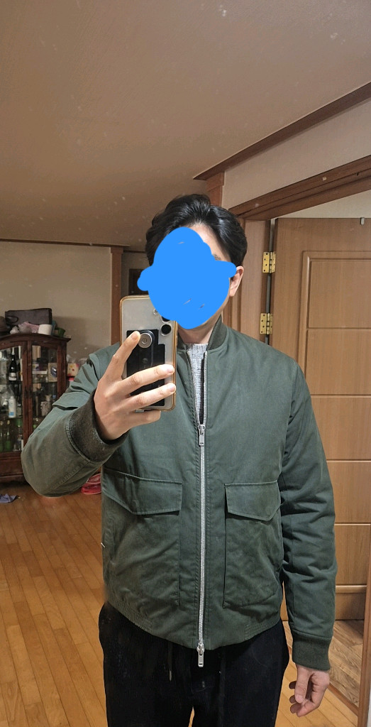 띠어리 남성 붐버 자켓--8