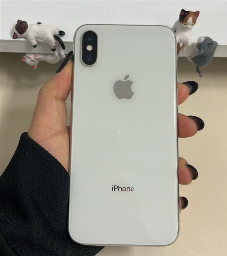 아이폰Xs 256G 실버 S급!--1