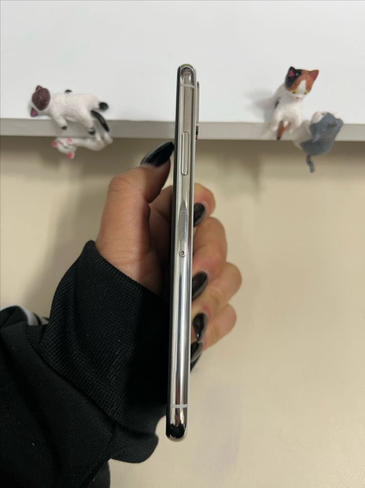 아이폰Xs 256G 실버 S급!--4