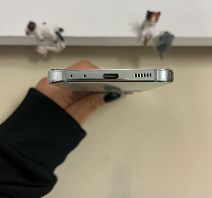 갤럭시Z플립5 256G 민트 S급!--3