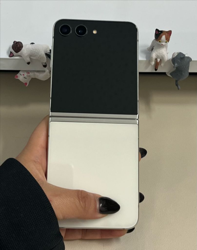 갤럭시Z플립5 512G 크림 S급!--1