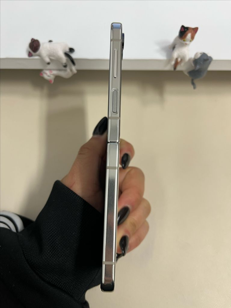 갤럭시Z플립5 512G 크림 S급!--4