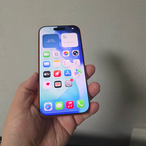 아이폰17프로 오렌지 256기가 SS급 팝니다(배터리100%)