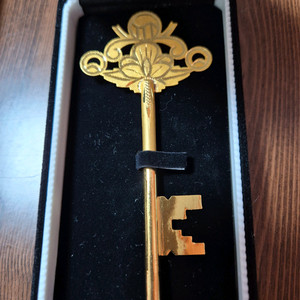 순금 황금 열쇠