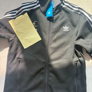 아디다스 떠그클럽 콜라보 트랙탑져지 이미지