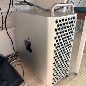 맥프로2019 12코어 / 96기가램 / 베가 이미지