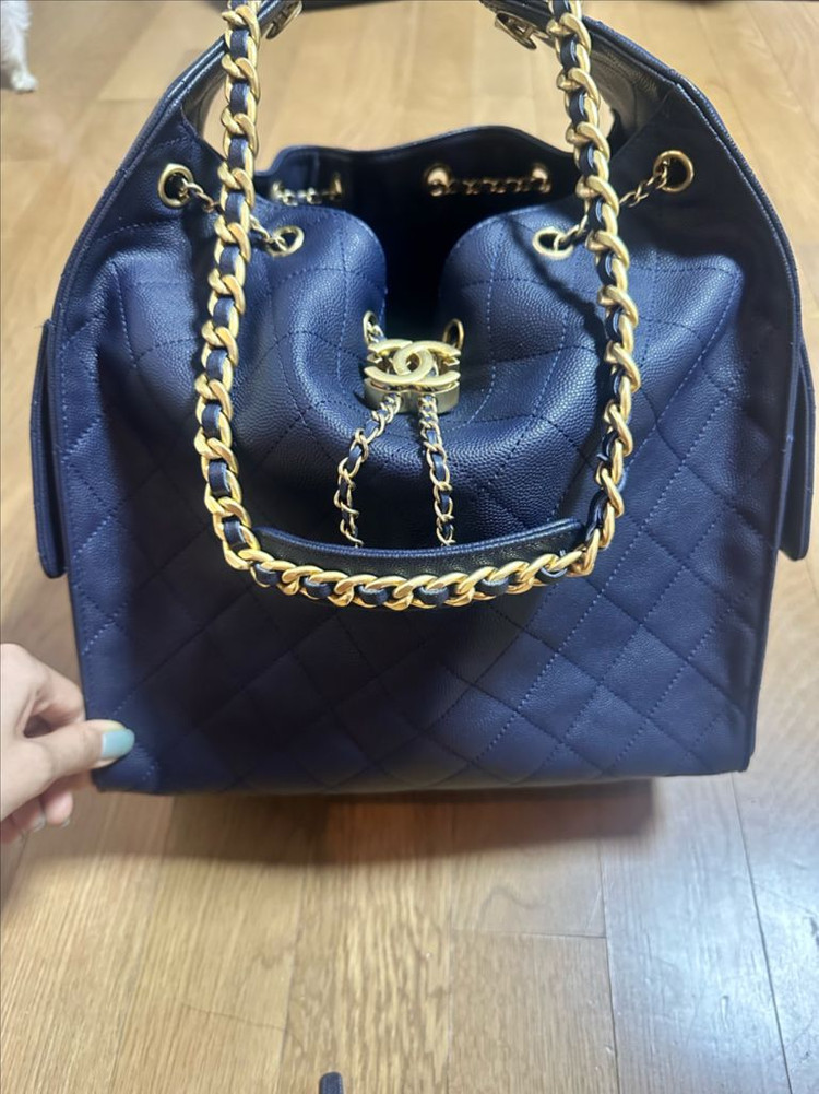 샤넬 25백 미듐 네이비--1