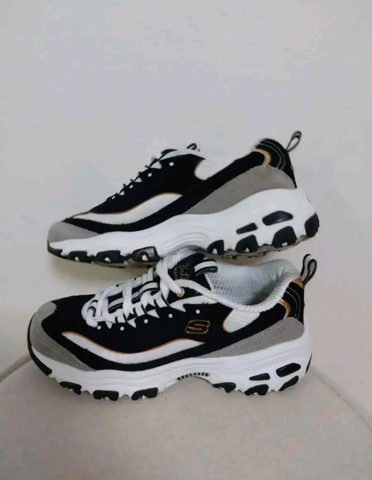 여성 스케쳐스 딜라이트 익스트림 골드팬더 운동화, 워킹화 (220) 이미지