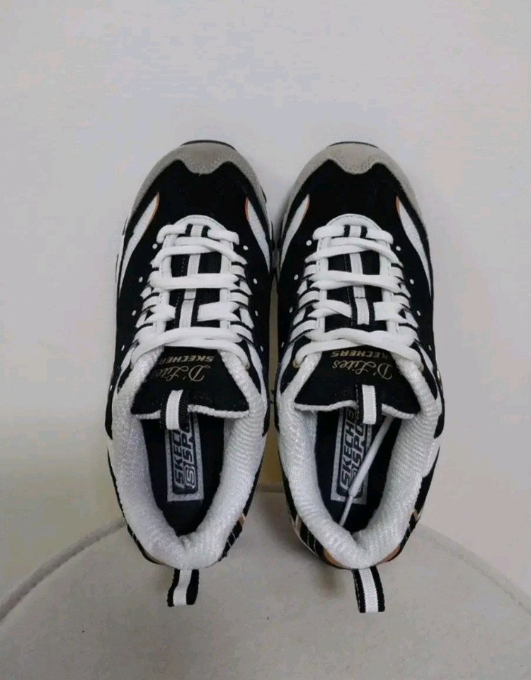 여성 스케쳐스 딜라이트 익스트림 골드팬더 운동화, 워킹화 (220) 이미지