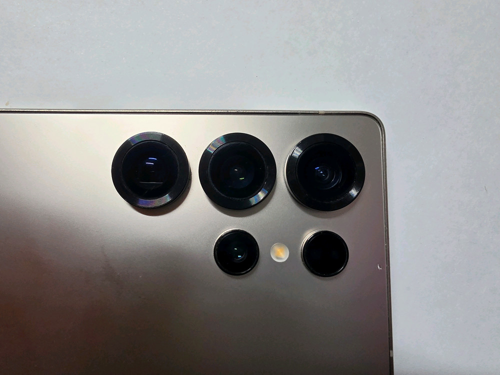 갤럭시 S25 울트라 1T 자급제 팝니다.--2