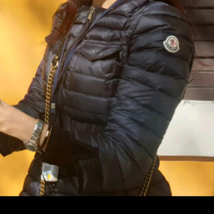 몽클레어 여성 패딩