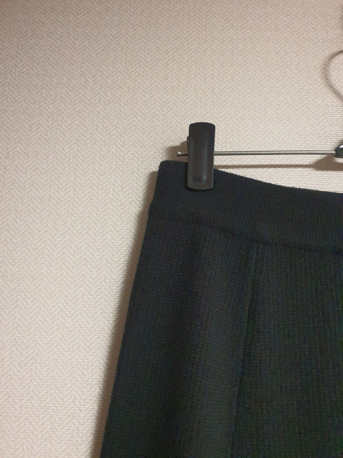 델라라나 DELLALANA 립 니트 플레어 스커트 프리사이즈 정품--3