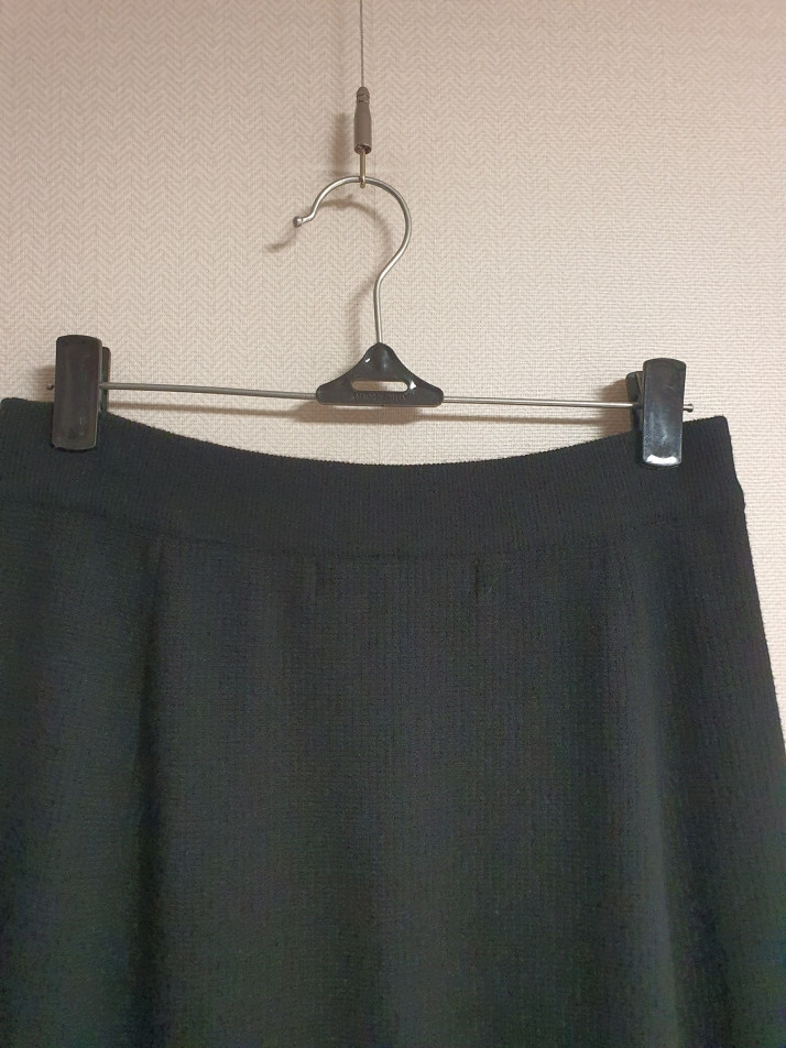 델라라나 DELLALANA 립 니트 플레어 스커트 프리사이즈 정품--7